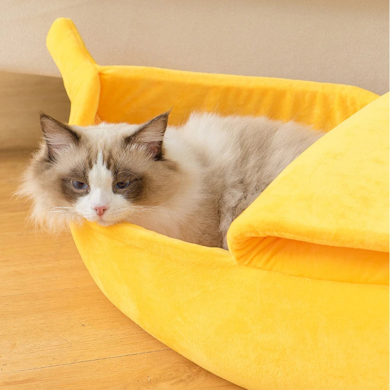 Cozy Banana Cat Bed  - Cute Pet Basket for Cats and Dogs